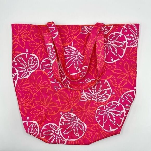 Lilly Pulitzer Sea Shell canvas tote for Estée Lauder - Picture 2 of 5